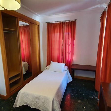 Hostal Ansonea Bera  Zimmer foto