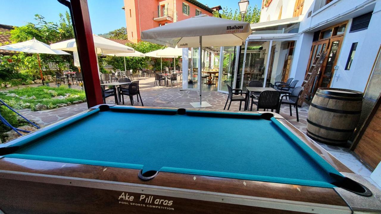 Hostal Ansonea Bera  Exterior foto